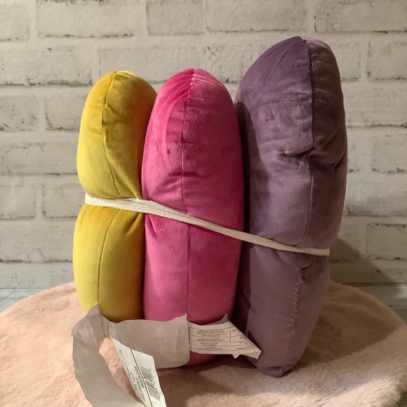 Rae Dunn Set of 3 Heart Shaped Pillows - Picture 3 of 7